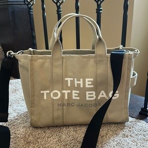 Marc Jacobs The Tote Bag
